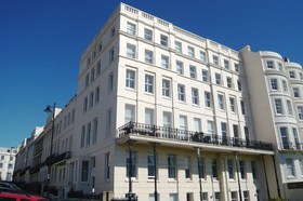 2 bedroom Flat to re...